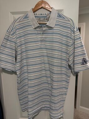 TEHAMA Men’s White Polo with Light Blue Stripes